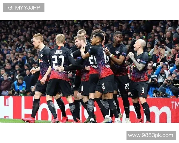 南京篮球队与成都篮球队赛后复盘分析灵活性表现与战术调整